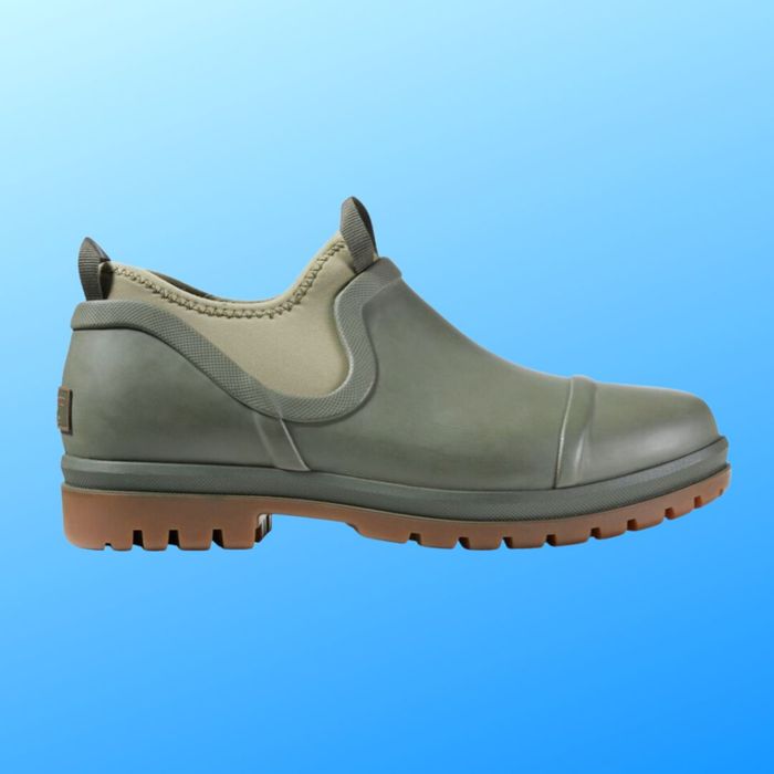 The peat moss clog