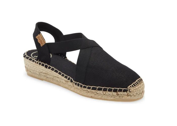 The black shoes