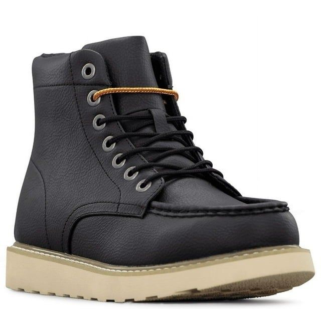 The soles are made of thick rubber