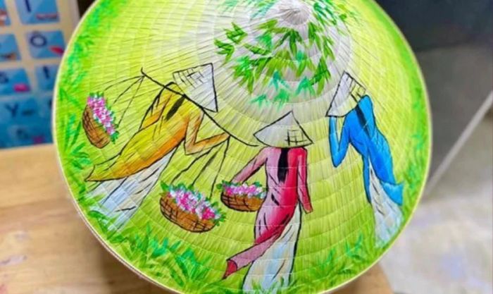 Trang trí nón lá ngày Tết với hình ảnh cây tre đẹp và ý nghĩa