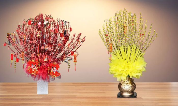 Mẫu cắm nụ tầm xuân ngày Tết 2025 kết hợp treo câu đối và lộc