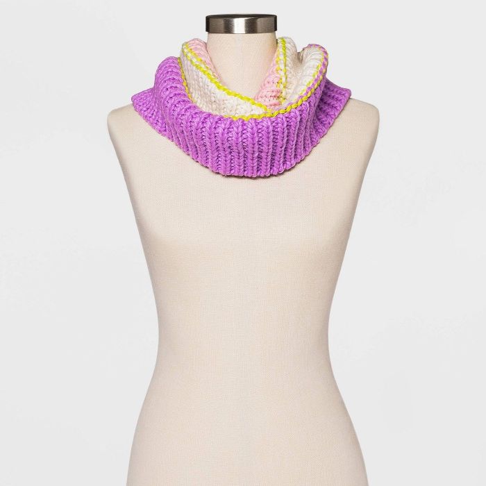 the scarf in purple