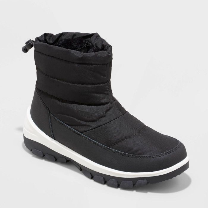 black puffer pull on boots