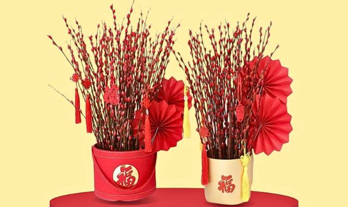 Mẫu cắm nụ tầm xuân ngày Tết 2025 đẹp và ấn tượng