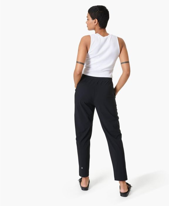 Rear view of the trousers