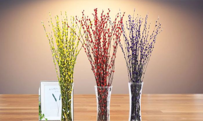 Mẫu cắm nụ tầm xuân ngày Tết đơn giản và tinh tế