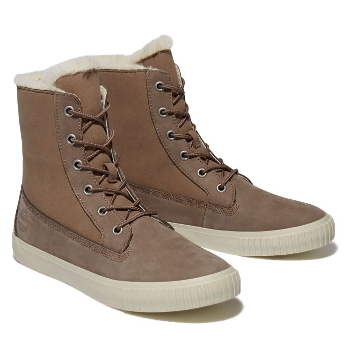brown timberland boots with laces and faux fur lining
