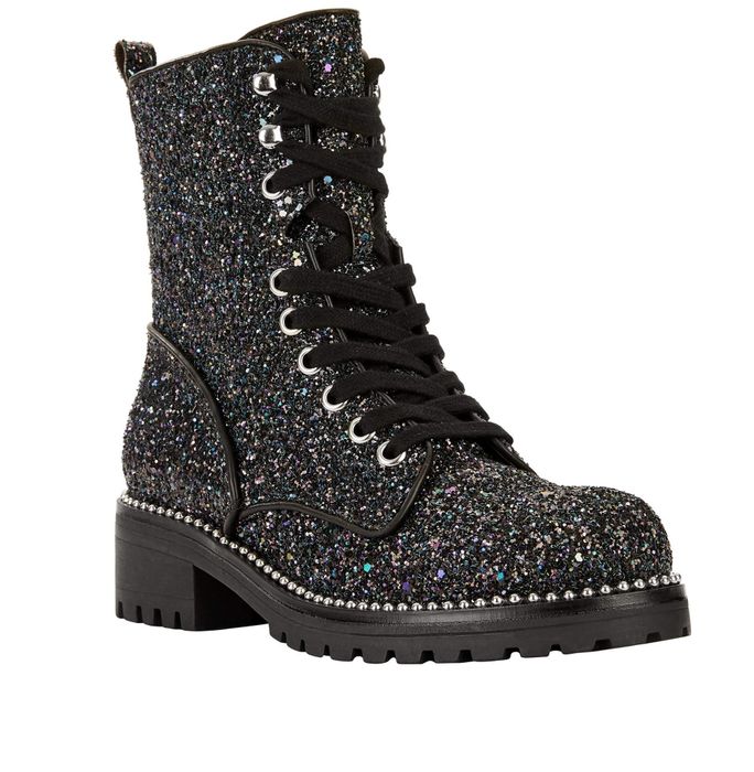 The black glitter boots