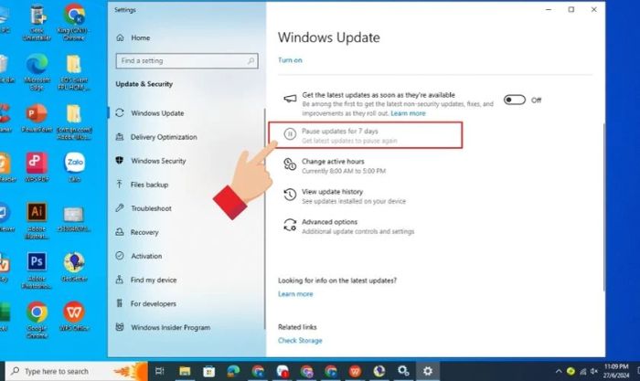 Chọn khoảng thời gian bạn muốn tạm dừng hoặc tắt cập nhật Windows 11 trên máy tính