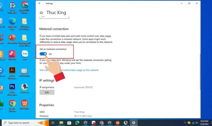 Chuyển nút gạt sang trái để kích hoạt tùy chọn Set as metered connection