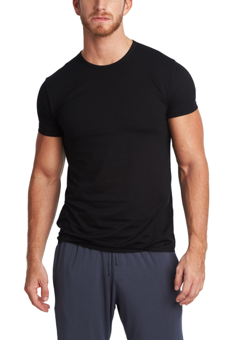 black short-sleeve tee