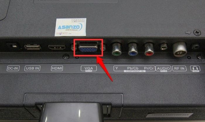 Chiếu màn hình laptop lên tivi qua cổng VGA