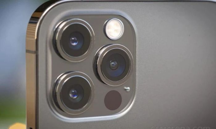 kiểm tra iPhone 12 Pro Max cũ