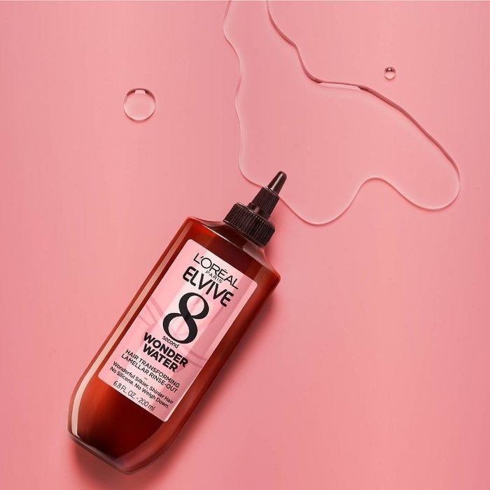 A bottle of hair treatment that revives damaged hair in seconds.