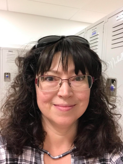 An 'after' photo of the same reviewer wearing the bangs, looking effortlessly natural