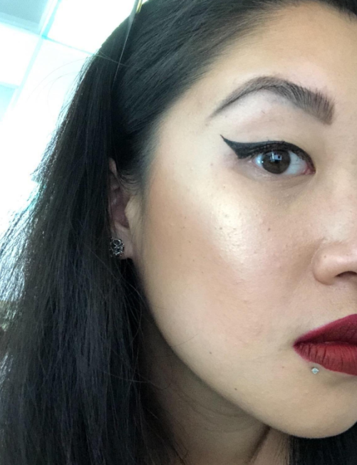 a flawless eyeliner application