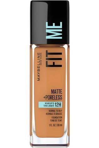 Maybelline Fit Me Matte + Poreless foundation bottle, ideal for normal to oily skin types