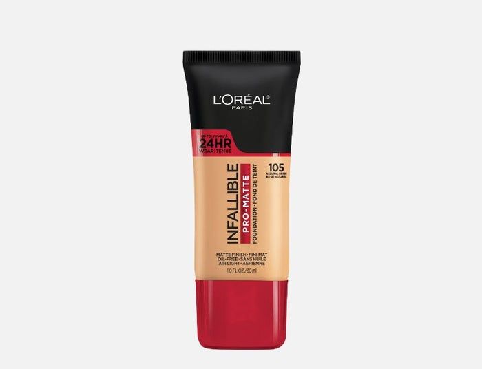 L'Oreal Paris 24HR foundation tube, featuring 'Infallible' and '105 Natural Beige' prominently displayed on the packaging