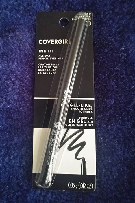 Image of the eyeliner in its packaging shared by a reviewer
