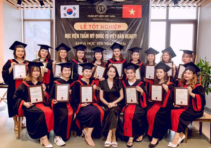 Viet Han Beauty Aesthetic Academy Image 1