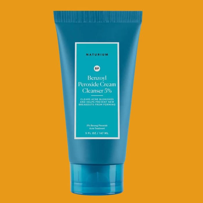 Naturium Benzoyl Peroxide Cream Cleanser 5%