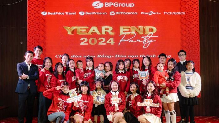 Domestic Team Mytour Travel Hanoi & Hai Phong