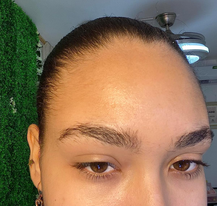 Reviewer's brows before using the clear gel