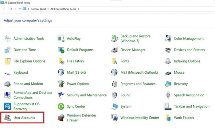 Truy cập Control Panel và chọn User Accounts