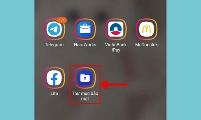 Tìm và mở ứng dụng thư mục bảo mật trên điện thoại
