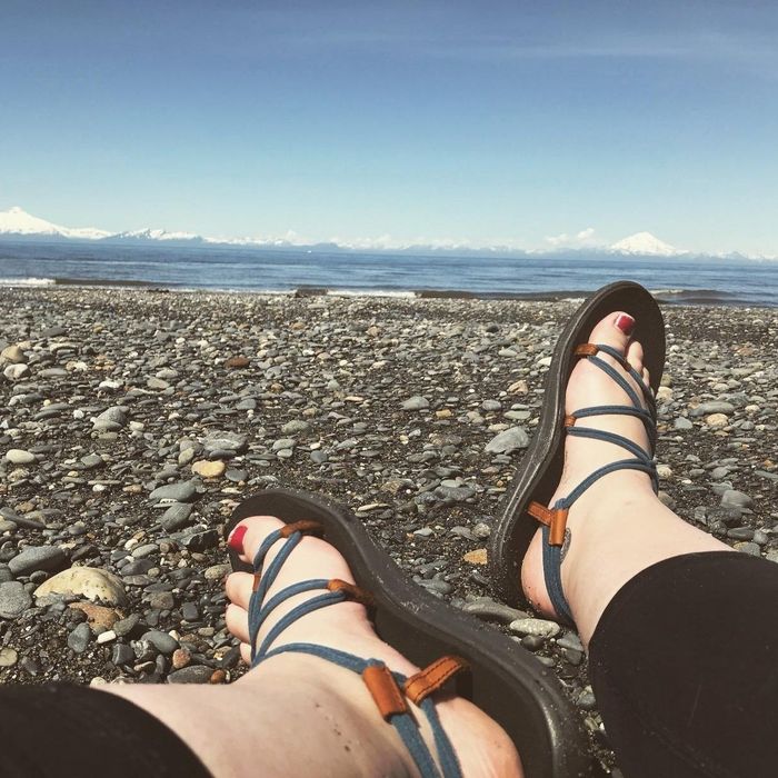 Image of the sandals shared by the reviewer