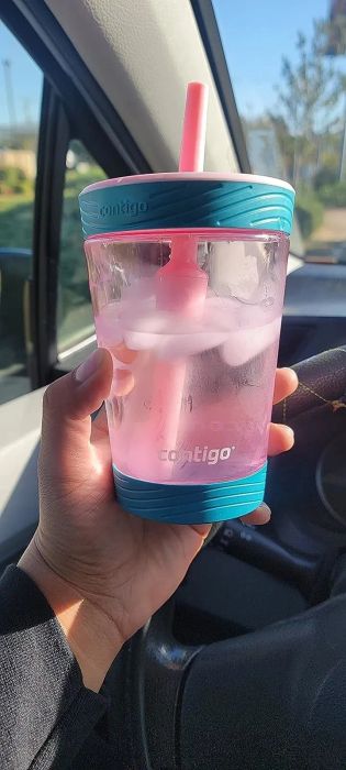 Photo of the tumbler filled with ice water, shared by a reviewer