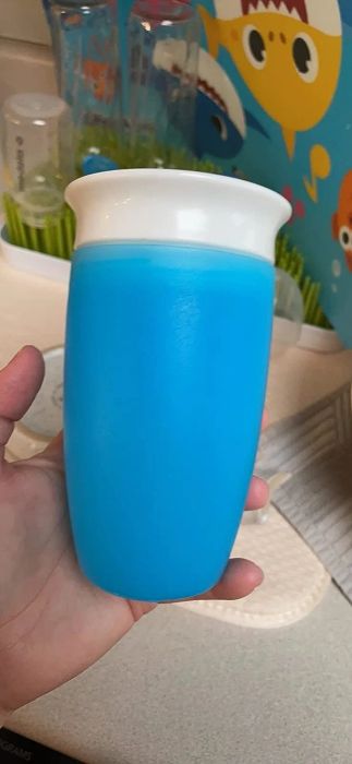 Reviewer's photo of the cup in Blue