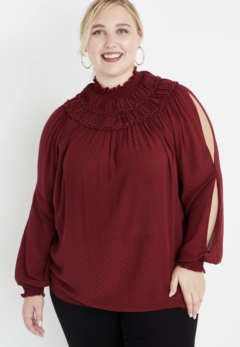 Additional styled presentation of the statement blouse