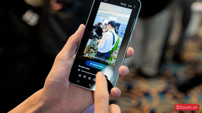 Tính năng Xóa âm thanh trên Galaxy S25 là gì? 1