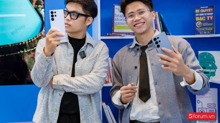 Đặt trước Galaxy S25 tại CellphoneS để nhận ngay quà tặng và ưu đãi hấp dẫn!