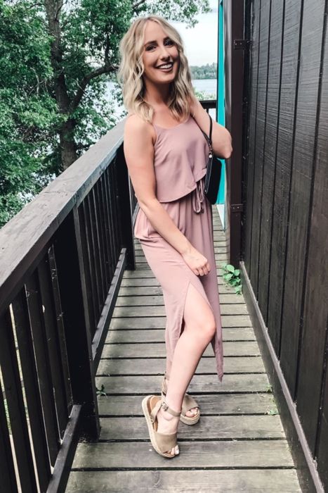 Another reviewer showing off the dress in soft pale pink