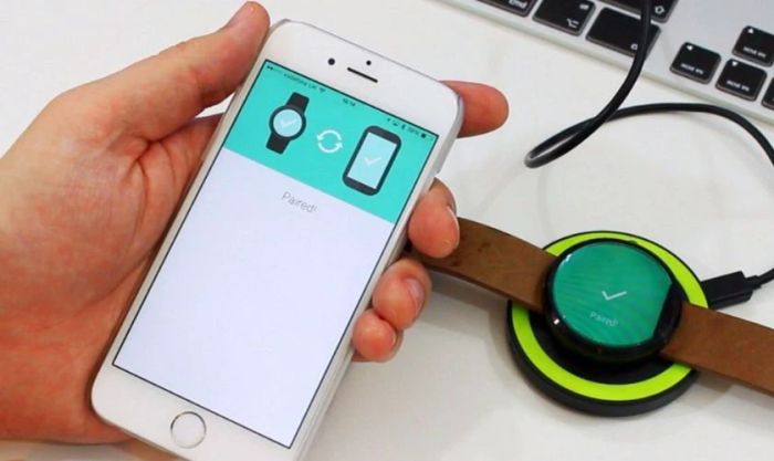 Mở ứng dụng Wear OS