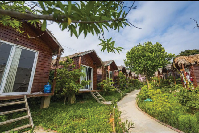 Suối Lách Eco-Tourism and Resort Area Image 2