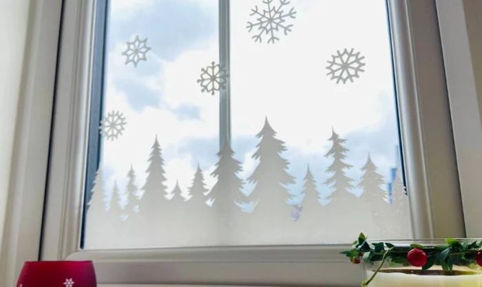 Vẽ hình cây thông Noel xinh xắn