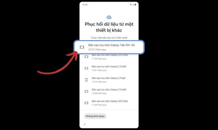 Nhấn chọn bản sao lưu mới nhất