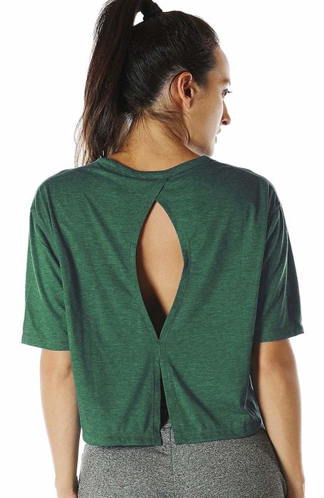 Model viewed from the back with the shirt untied.