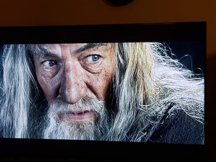 A photo of the TV displaying a crystal-clear shot of Gandalf.