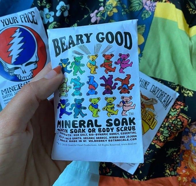 The bath soak product displayed.
