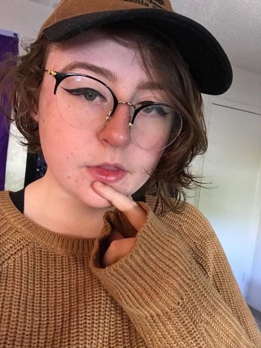 A reviewer photo showing black eyeliner while wearing glasses.