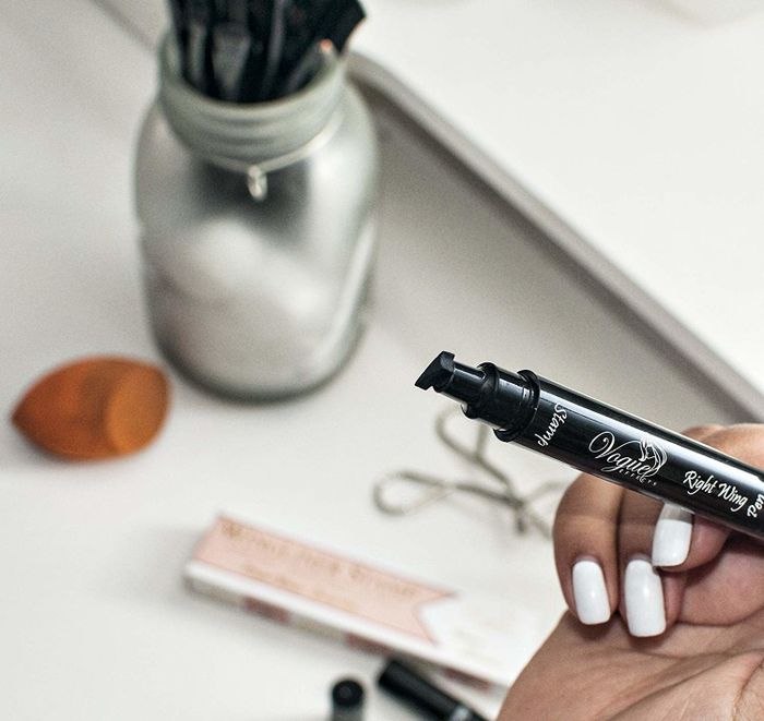 the eyeliner stamp