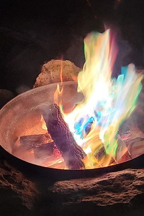 Reviewer's fire displaying a stunning array of colorful flames from the flame packets