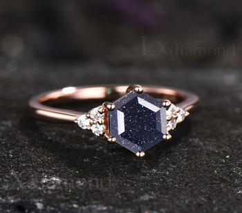 The same stunning ring