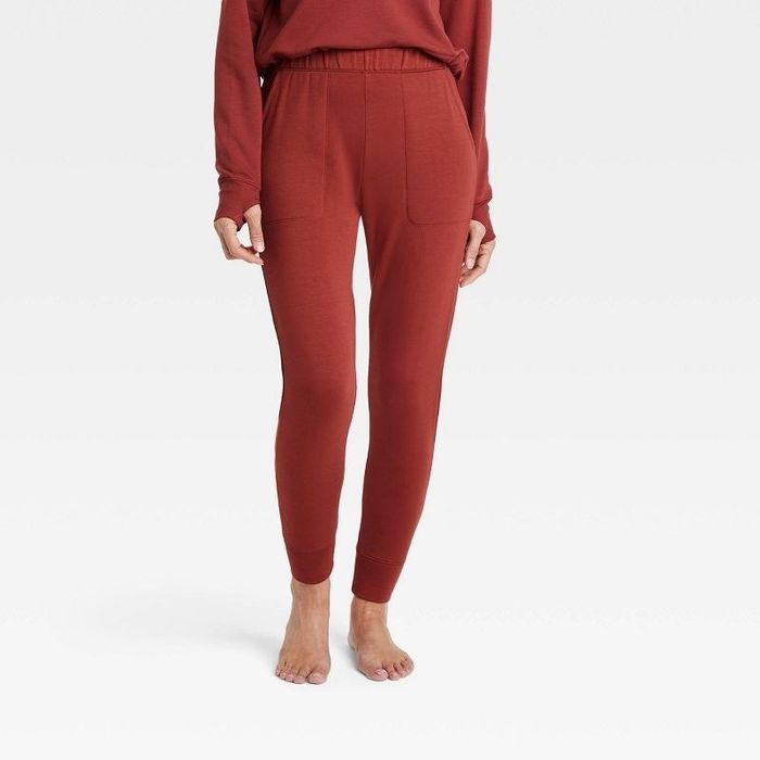 Model wearing the poppy fleece joggers