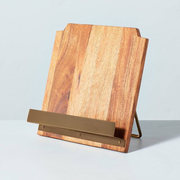 The cookbook holder