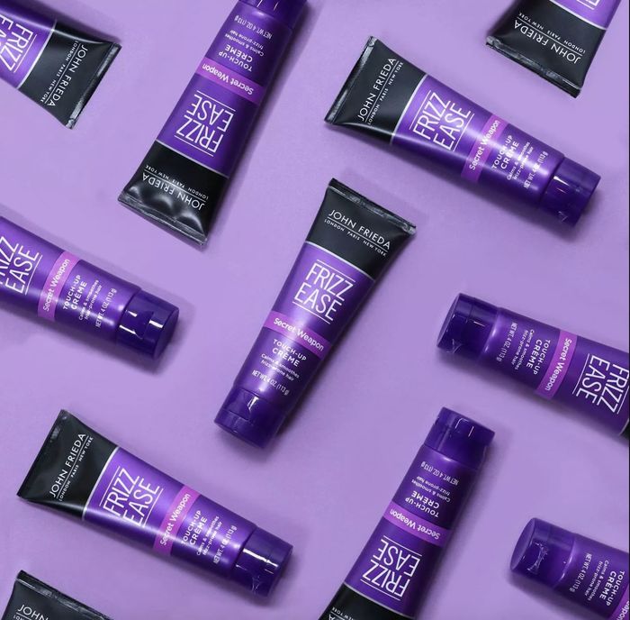 A tube of hair crème